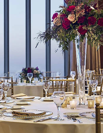 The Marquette Hotel, Curio Collection by Hilton